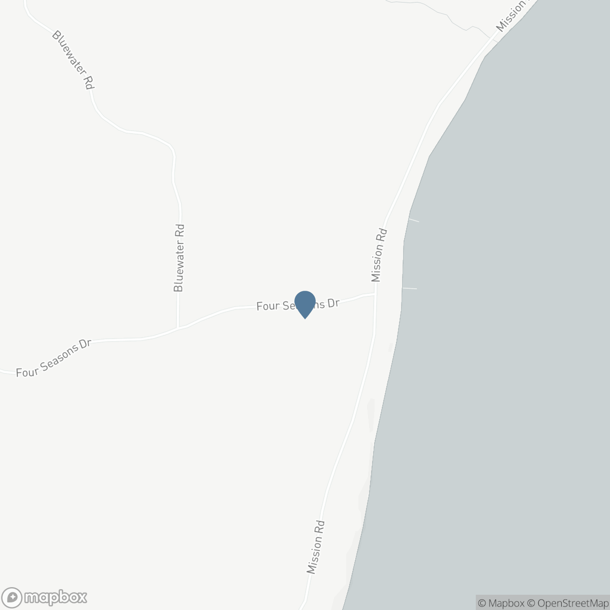 1422 Four Seasons Drive, North Algoma, Ontario P0S 1E0